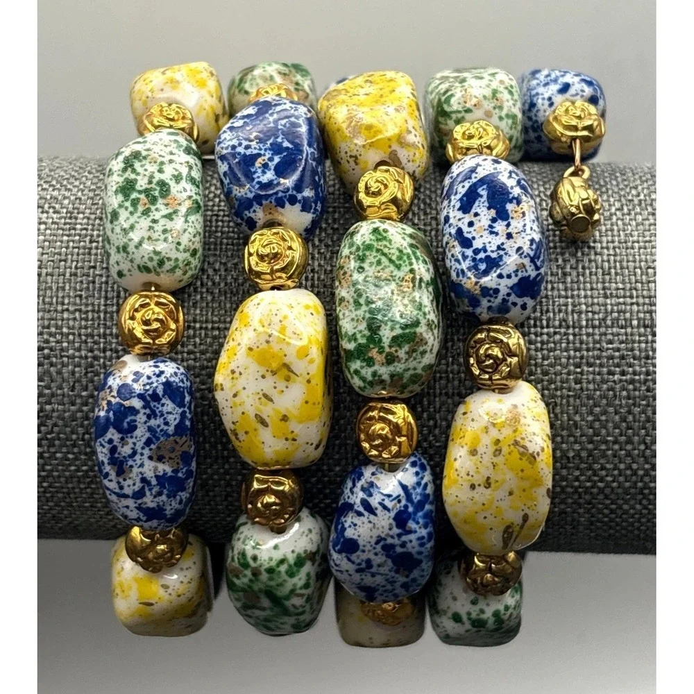Vintage Speckled Beaded Bracelet Blue Yellow Green Rose Spacer Gold Tone